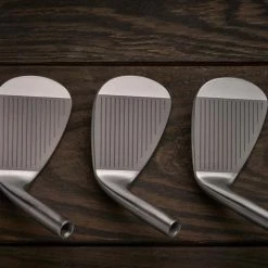 Mizuno T22 RAW Custom Fit Wedge -Cheap Custom Fit Golf Clubs Store Mizuno T22 Satin Chrome Wedge Lifestyle 3 2